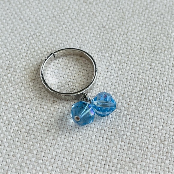 [FINAL BEST PRICE] Silver Ring with 2 Light Blue Crystals - Picture 4 of 7